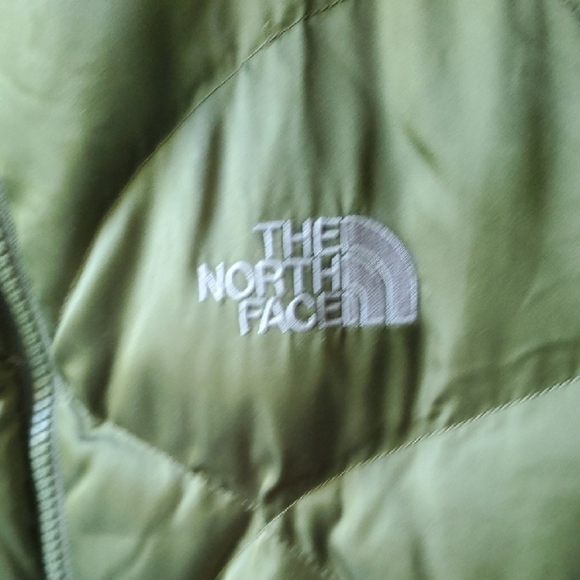 The North Face Aconcagua Olive Green 550 Fill Puffer Jacket - Picture 6 of 11